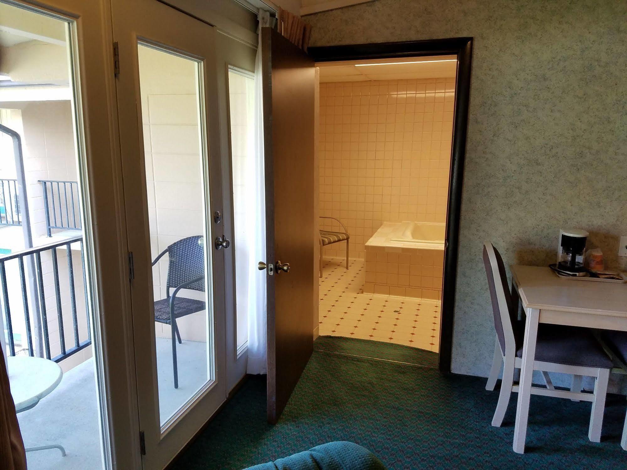 เบย์มอนต์ บาย วินด์แฮม คุกวิลล์ Hotel ภายนอก รูปภาพ